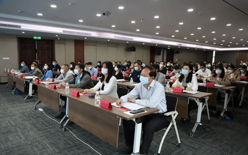 中信恒泰黨支部聯(lián)合中共南寧市青秀區(qū)委組織部、南寧市青秀區(qū)兩新組織黨工委舉辦學(xué)習(xí)貫徹黨的二十大精神宣講會